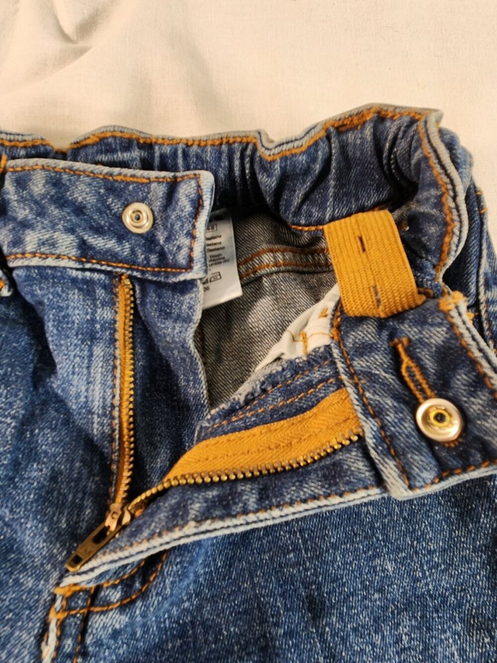 Carhartt Kids Jeans Size 6 Adjustable Waist Dark Wash Denim Unisex Stretch Waist - Picture 4 of 9